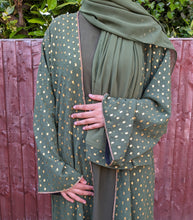 Load image into Gallery viewer, Aliyah - 4-piece abaya set
