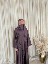 Load image into Gallery viewer, Hana Embellished Abaya
