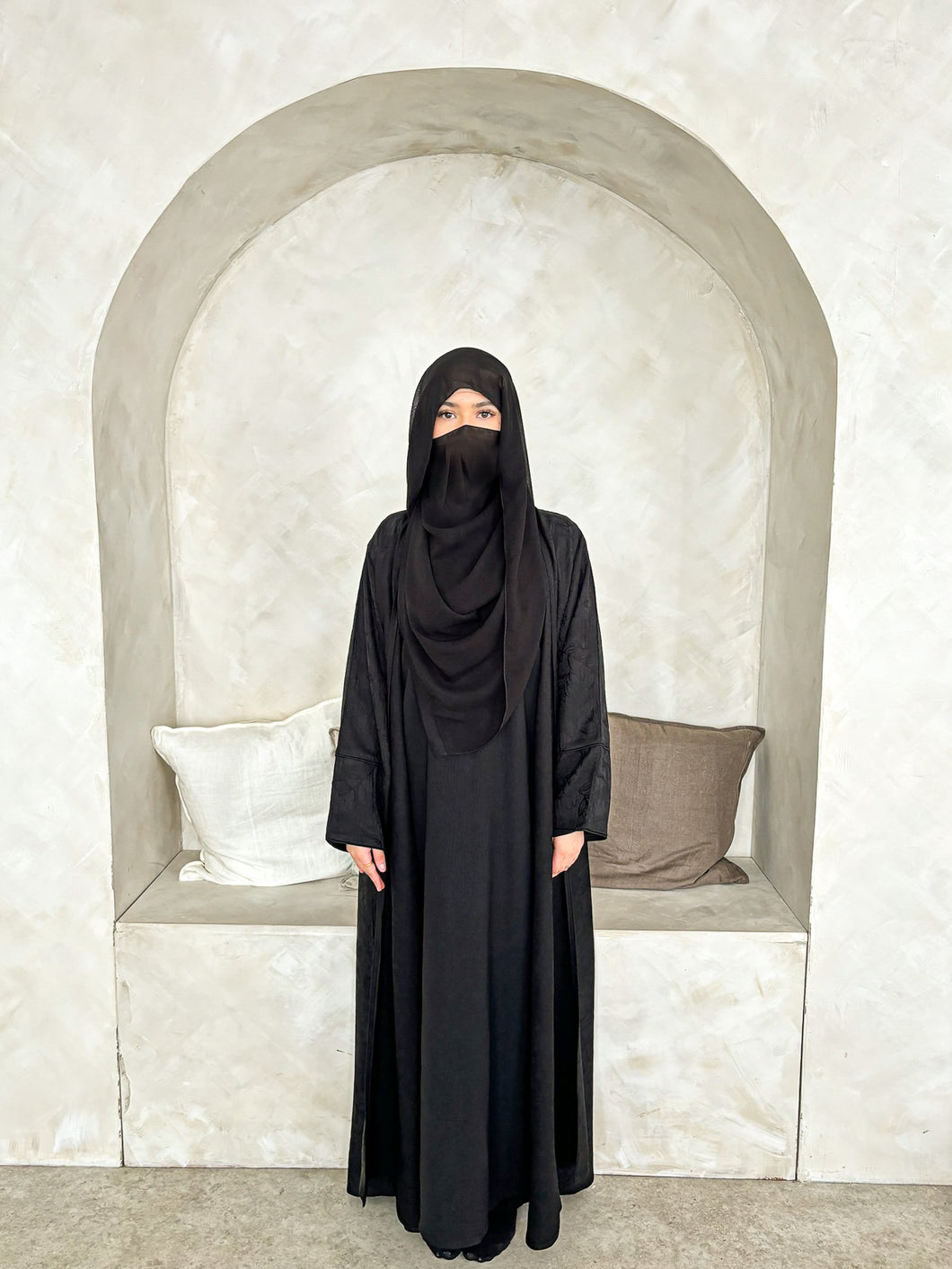 Maryam - Jacquard Abaya set